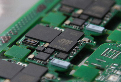 άPCB